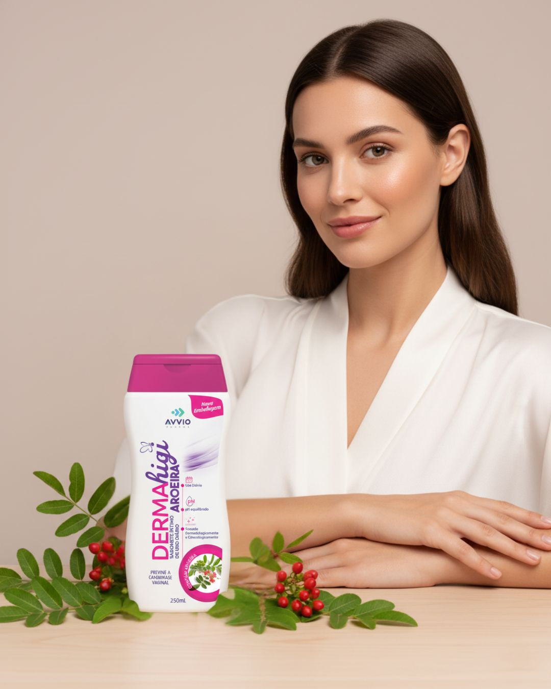 Sabonete Líquido Int Dermahigi Aroeira Pack Higiene Íntima pH Balanceado AVVIO Cuidado Íntimo - 250ml + 80ml